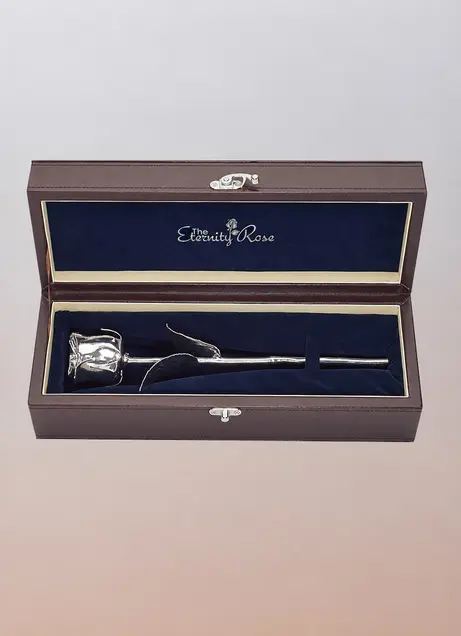 Precious finish rose