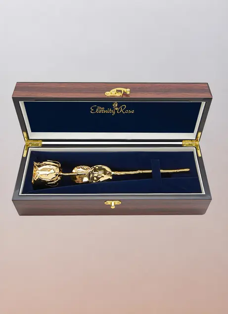 Precious finish rose